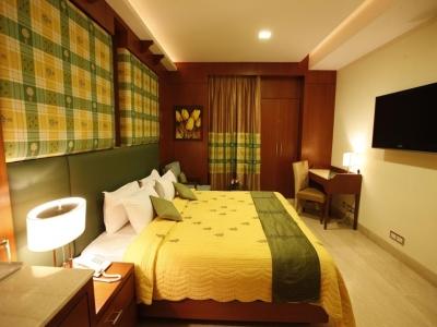 Hotel Star Rocks New Delhi Exteriör bild