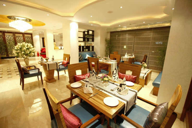 Hotel Star Rocks New Delhi Exteriör bild